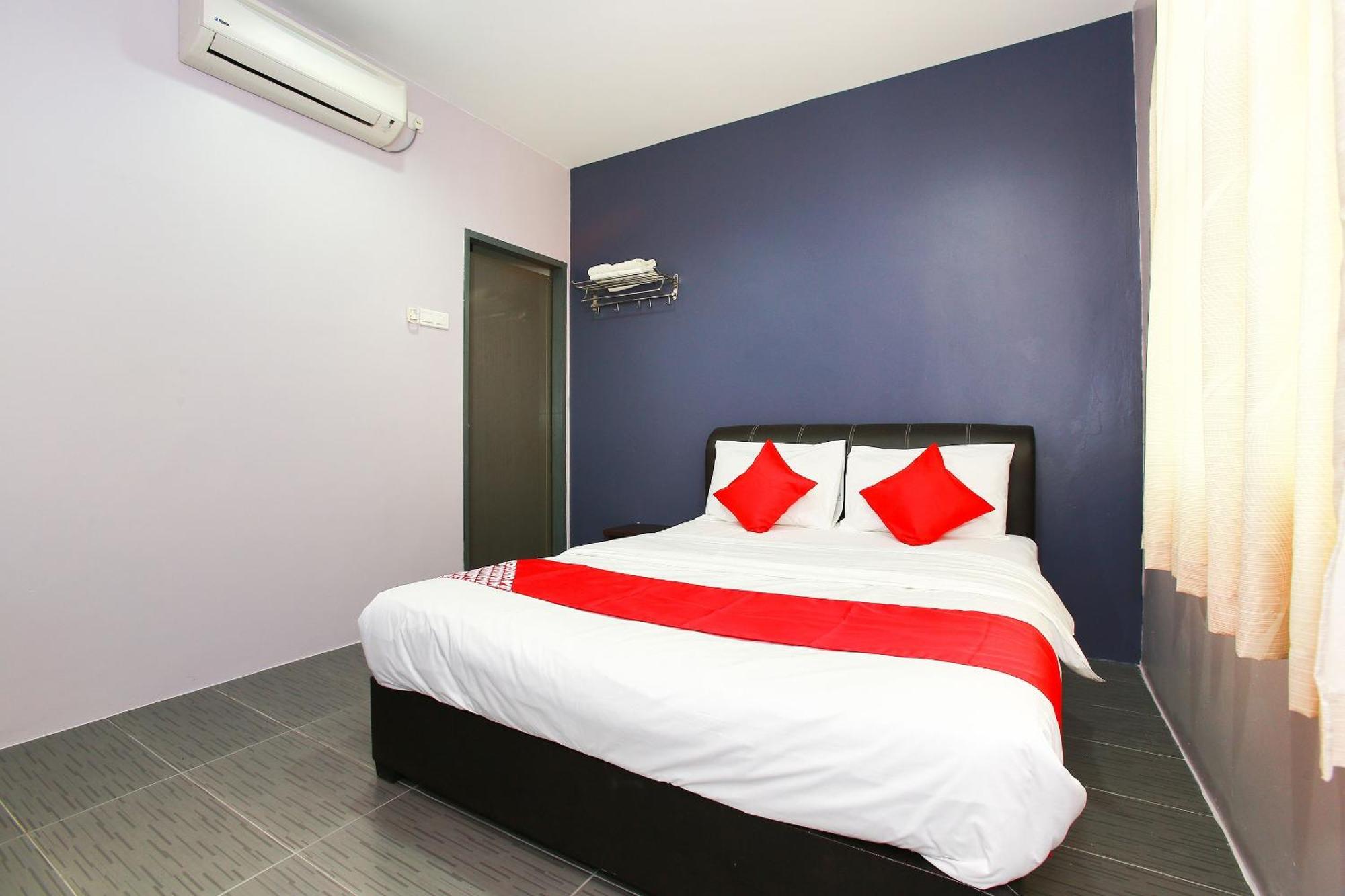 Oyo 89332 De Hotel Teluk Intan Exteriér fotografie