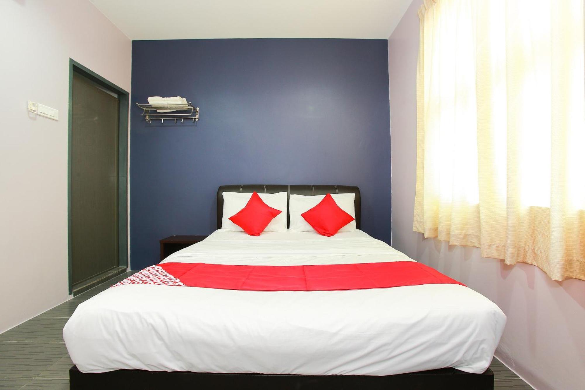 Oyo 89332 De Hotel Teluk Intan Exteriér fotografie
